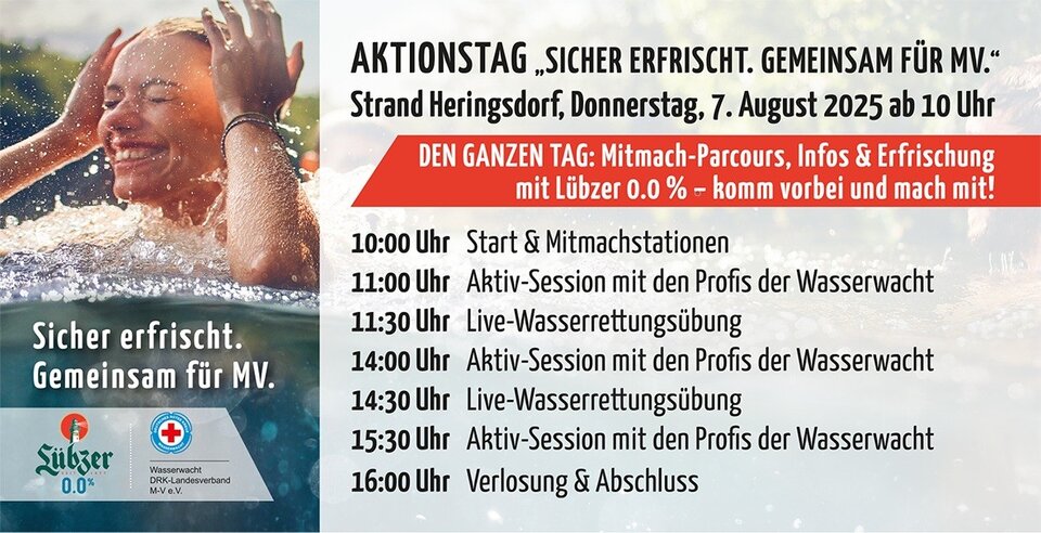 Frau im Wasser lachend, Aktionstag am Strand Heringsdorf, 7. August 2025, inklusive Rettungsübungen und Verlosung.